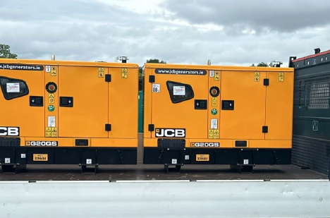 JCB Diesel generator loaded on to truck